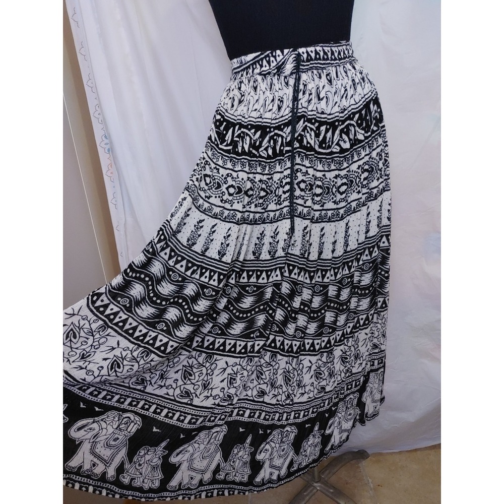 Boho Flow Cinch Tie Black and White Peasant Maxi Light Skirt Womens Sz S